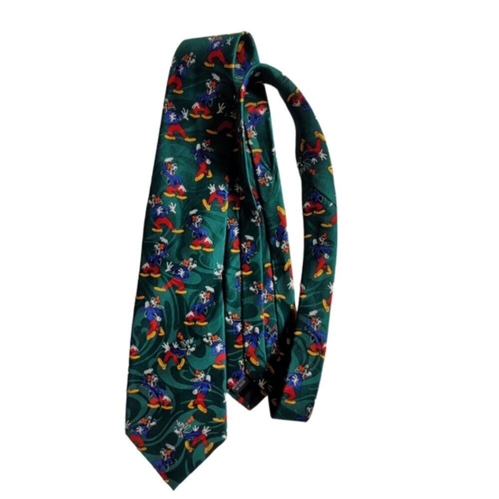 Mickey Unlimited Green and Red Goofy Tie